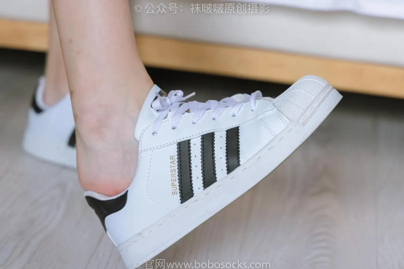 [BoBoSocks袜啵啵]NO.189 小甜豆-贝壳头板鞋、白棉袜、裸足 [169P]插图